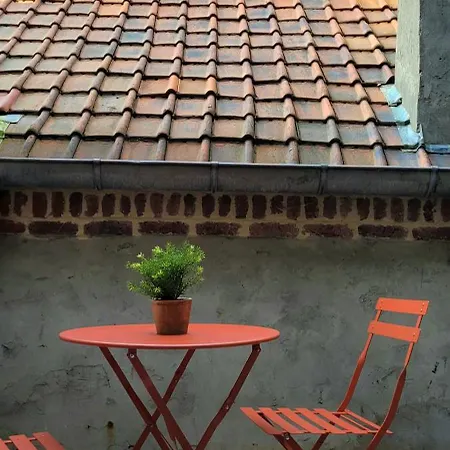 別荘 La Maison Rouge *